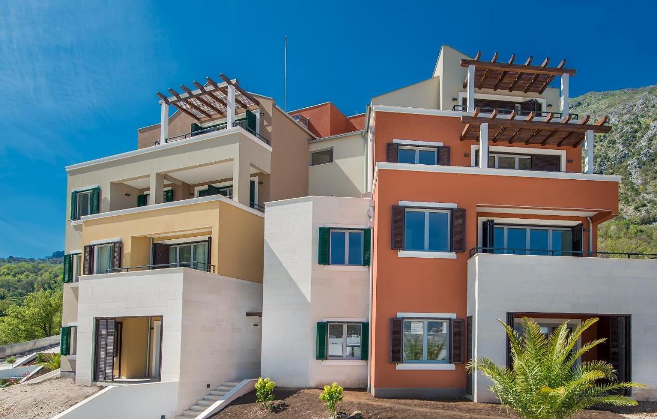 Lavender Bay Apartment C32 Donji Morinj Esterno foto
